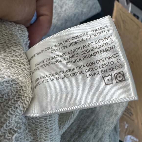 AG Gizi cold shoulder sweatshirt - Picture 6 of 6